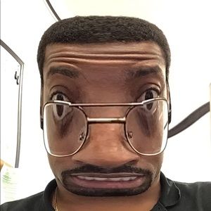 Meet your Posher, Julian